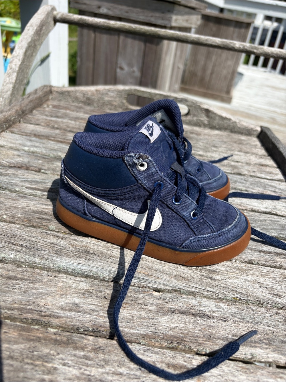 Nike Mid-Top Sneakers with White Swoosh and Gum Sole Size 9 kids